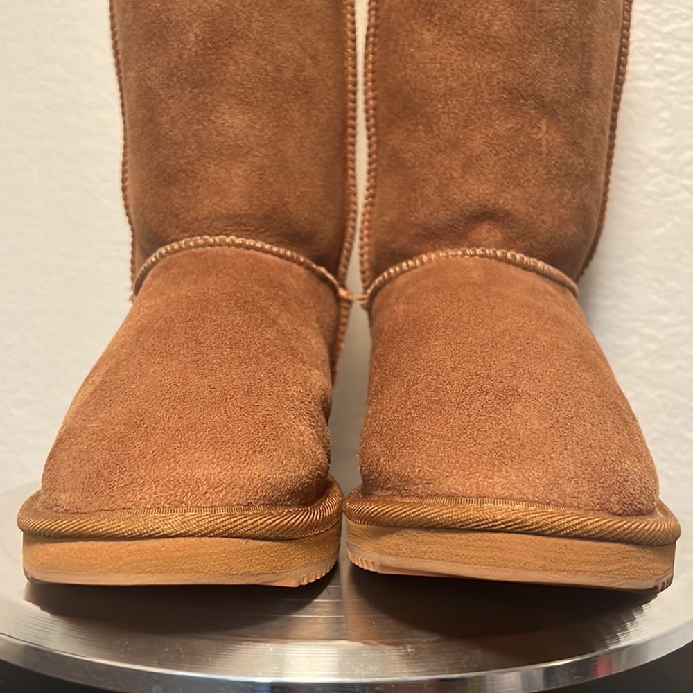 New UGG AUSTRALIA Classic Genuine Shearling Lined Tall Suede Boots Chestnut 🎅🏼 - Picture 5 of 13